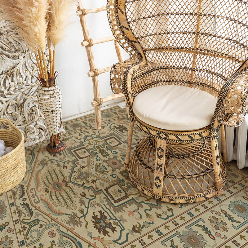 Large,Spacious,Room,With,A,Trendy,Loft,Design,Of,Bedroom