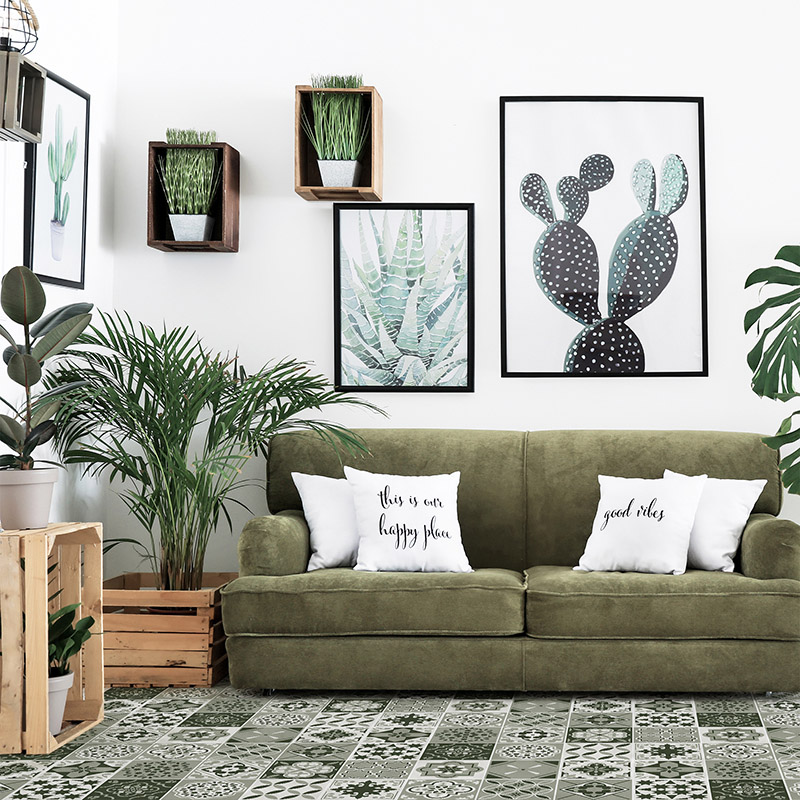 Interior,Of,Modern,Room,With,Comfortable,Sofa,And,Houseplants